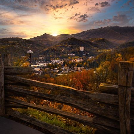 Leconte Mountain Lodge, Breathtaking Views, Hot 1089, Free Tickets Each Paid Day, Dollywood And Mor Sevierville Exterior photo